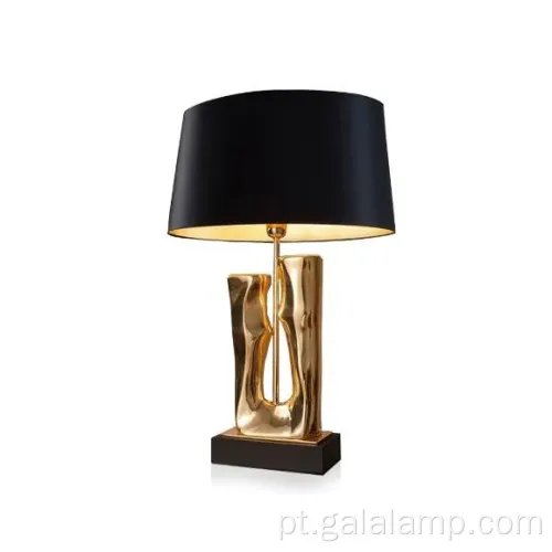 Lâmpada de mesa de cerâmica criativa com design de luxo leve